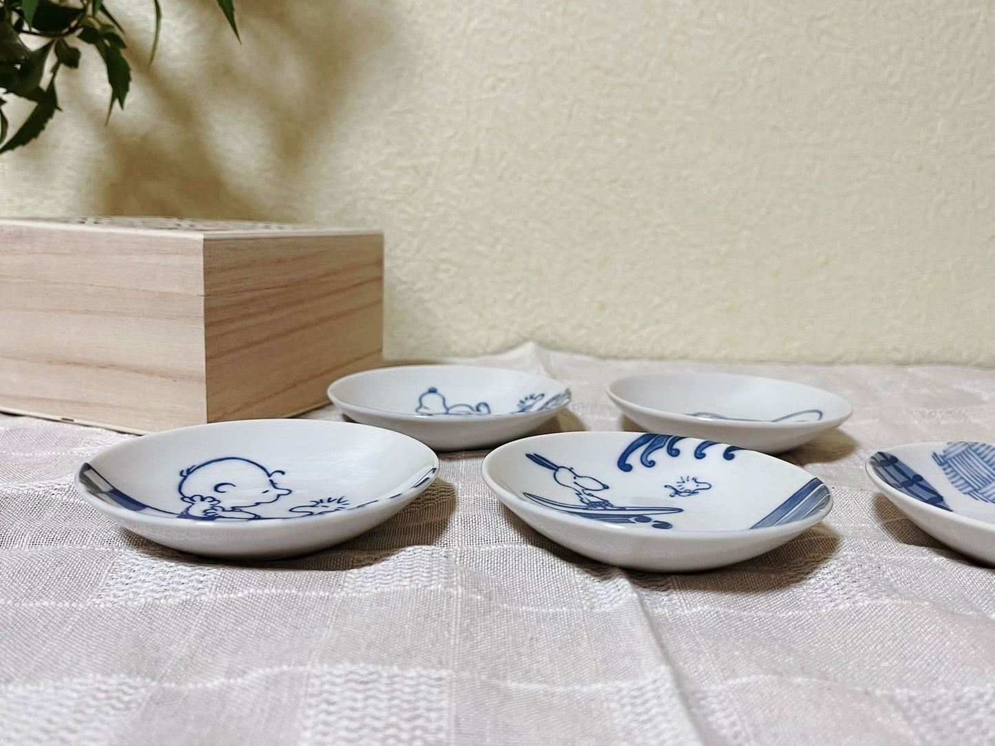 5 Piece, Snoopy Japan Indigo Square Appetizer Plates Peanuts Charlie Brown Mt.Fuji The Great Wave Rare Collectable Tapas Tableware Giftbox