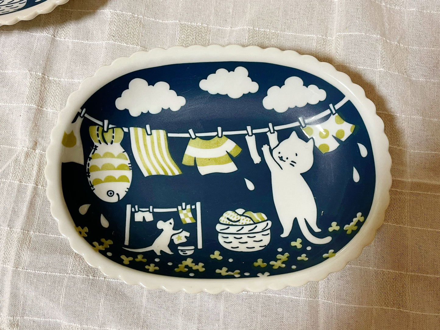 2 Piece, Mino ware Handmade Kawaii Kitty Cat small plate set,Japanese Mino yaki Cute Cat Oval Plate Kitty Sunday, Made in Japan,Gift Box