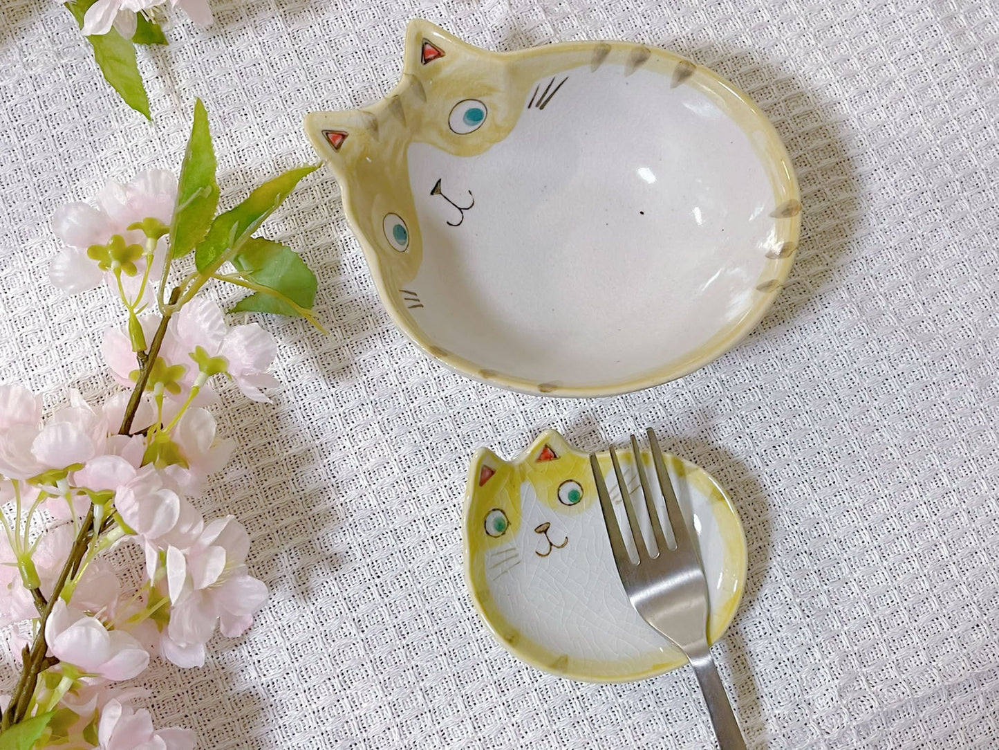 Unique Japanese Cat Shaped Appetizer Plates Perfect for Collectors and Kitty Lovers | Mino Ware Handcrafted Set of 2 Plates