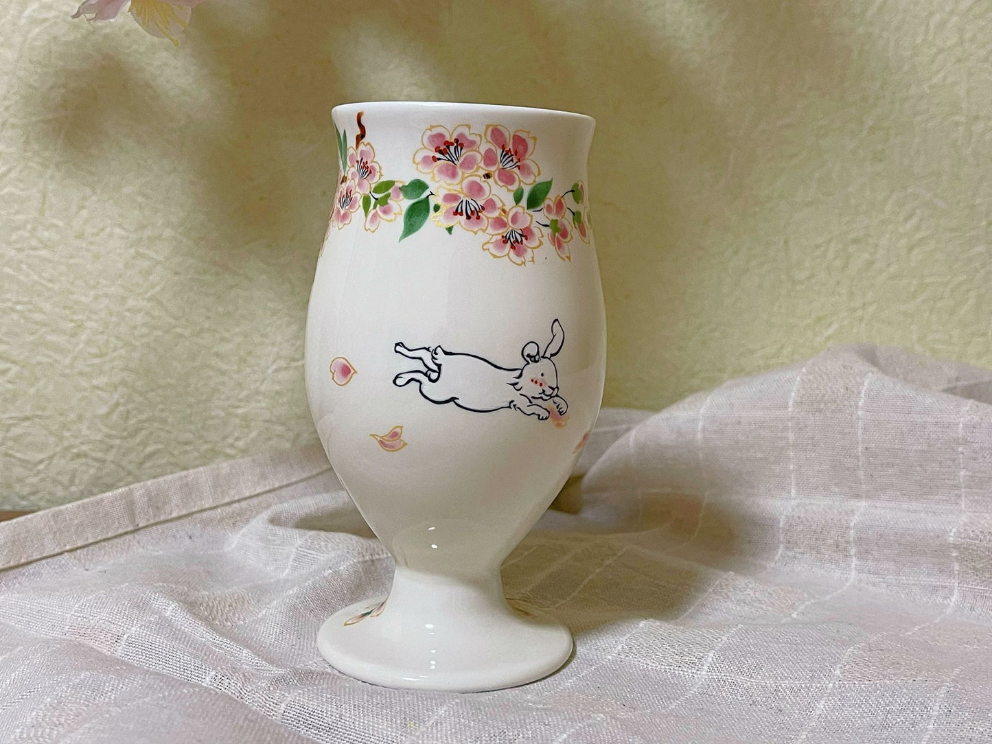 Piece Gift box,Japanese Mino Ware Handmade Sakura Rabbit Ceramic Goblet, Mino Yaki Bunny Cherry Blossoms Pattern Pottery Water/Wine Cu