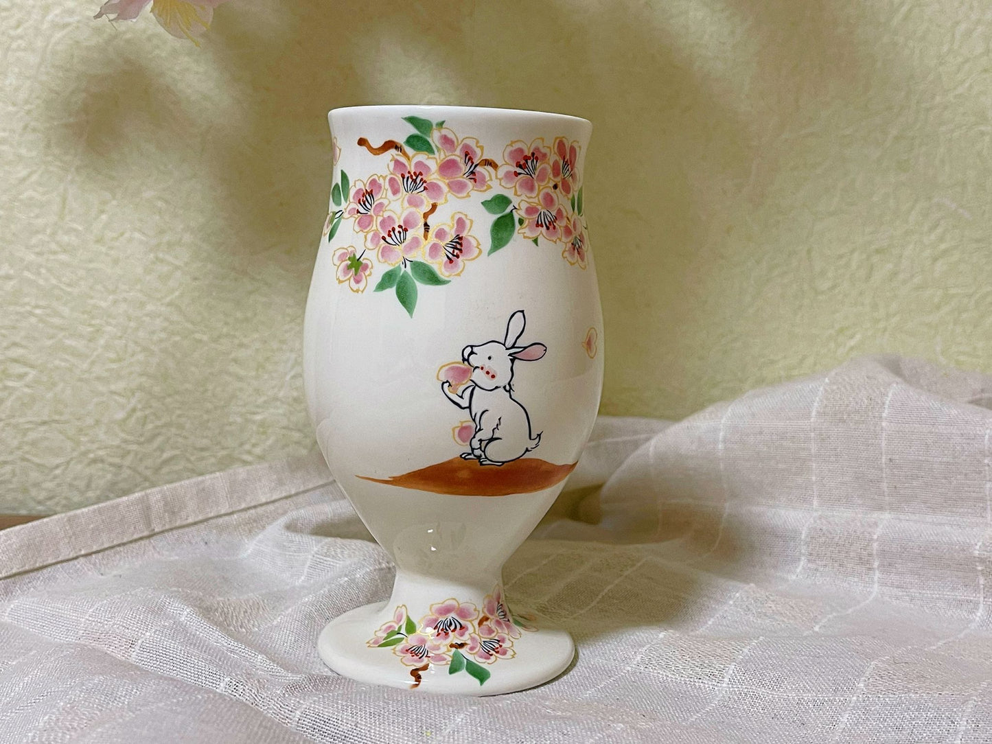 Piece Gift box,Japanese Mino Ware Handmade Sakura Rabbit Ceramic Goblet, Mino Yaki Bunny Cherry Blossoms Pattern Pottery Water/Wine Cu