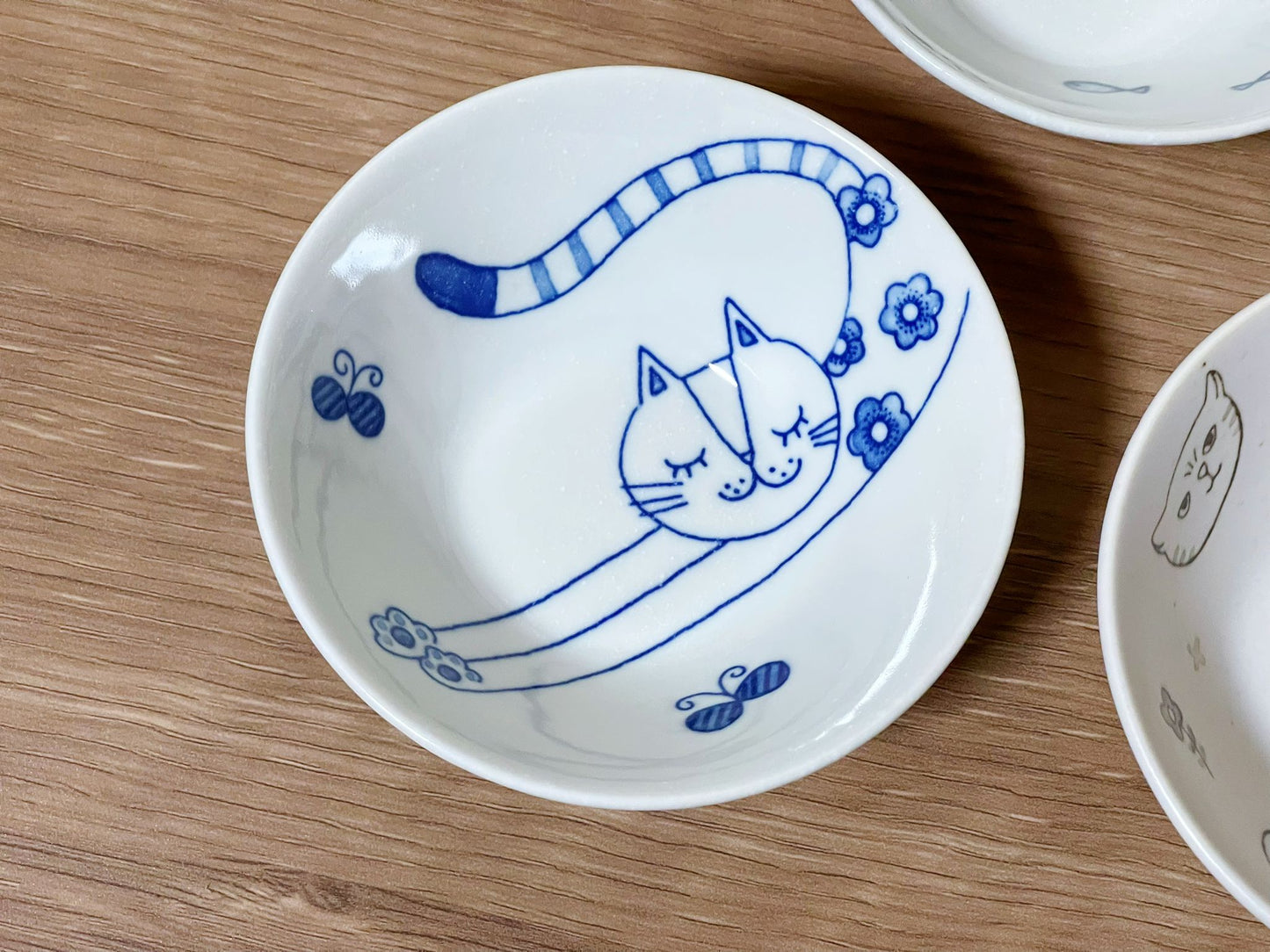 3 Pieces,Handcrafted, Authentic Japanese Mino Yaki Ceramic Cat Bowls Gift Set,Whimsical Kitty Bowls Set,Perfect for Salads,Snacks&Desserts