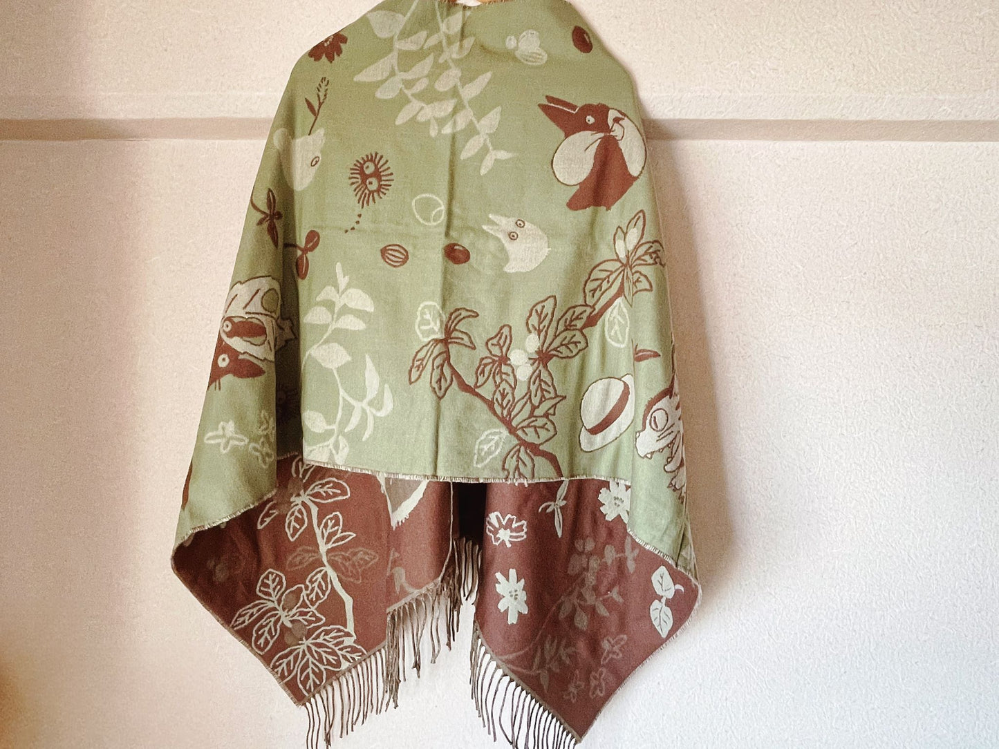 Original Ghibli Totoro Shoulder Shawl • My Neighbor Totoro Jacquard Stole/Scarf/Tippet/Cape/Put-on/Muffler • Catbus Studio Ghibli Gift