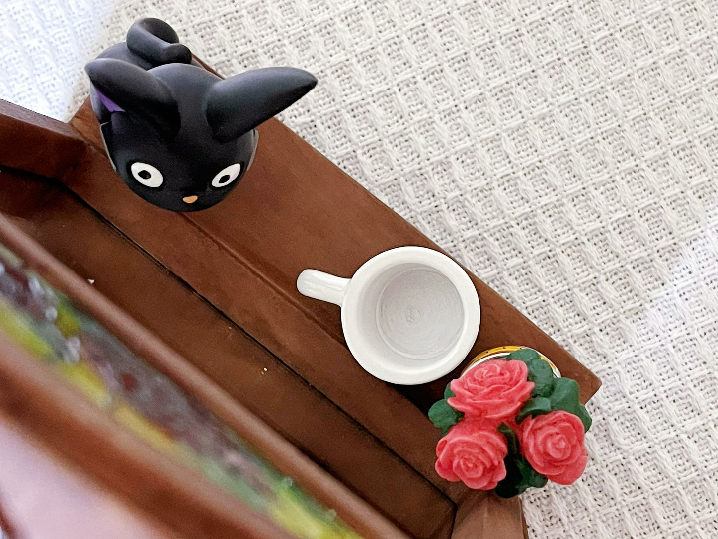 Original Ghibli Jiji Wall/Desk Mirror • Kikis Delivery Service Wall Hanging/Home Decor/Interior Diorama/Figure/Figurine • Studio Ghibli Gift