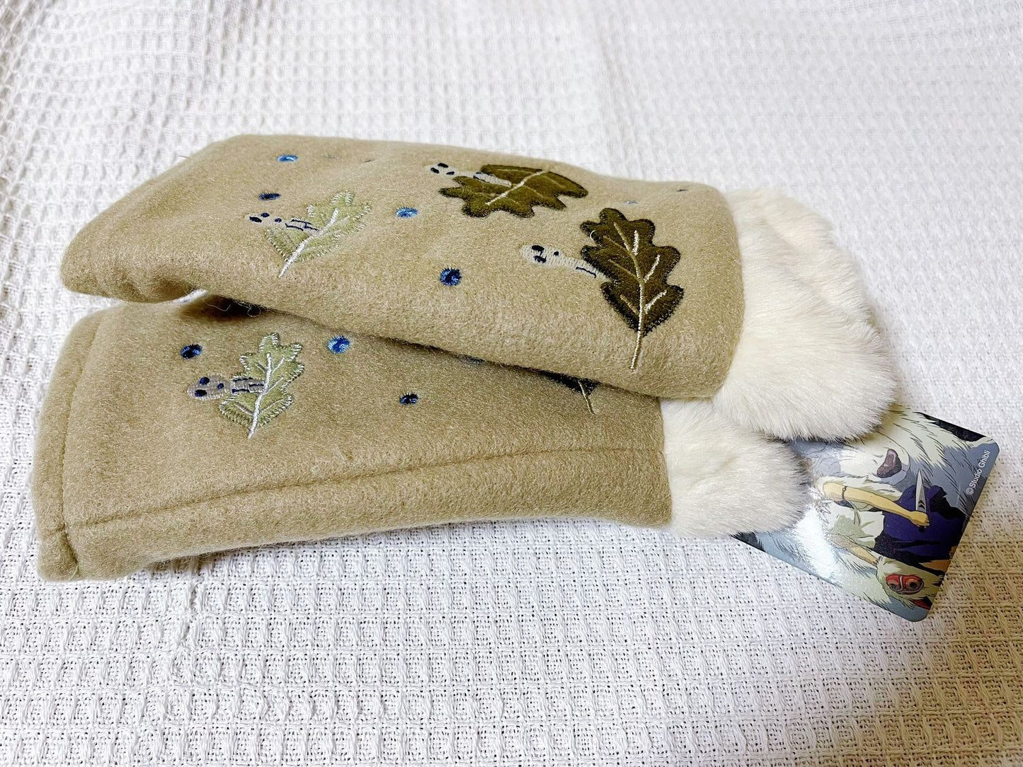 Original Ghibli Totoro Mittens • My Neighbor Totoro Gloves/Muff/Winter Clothes with Kurosuke • Anime Ghibli Studio Gift