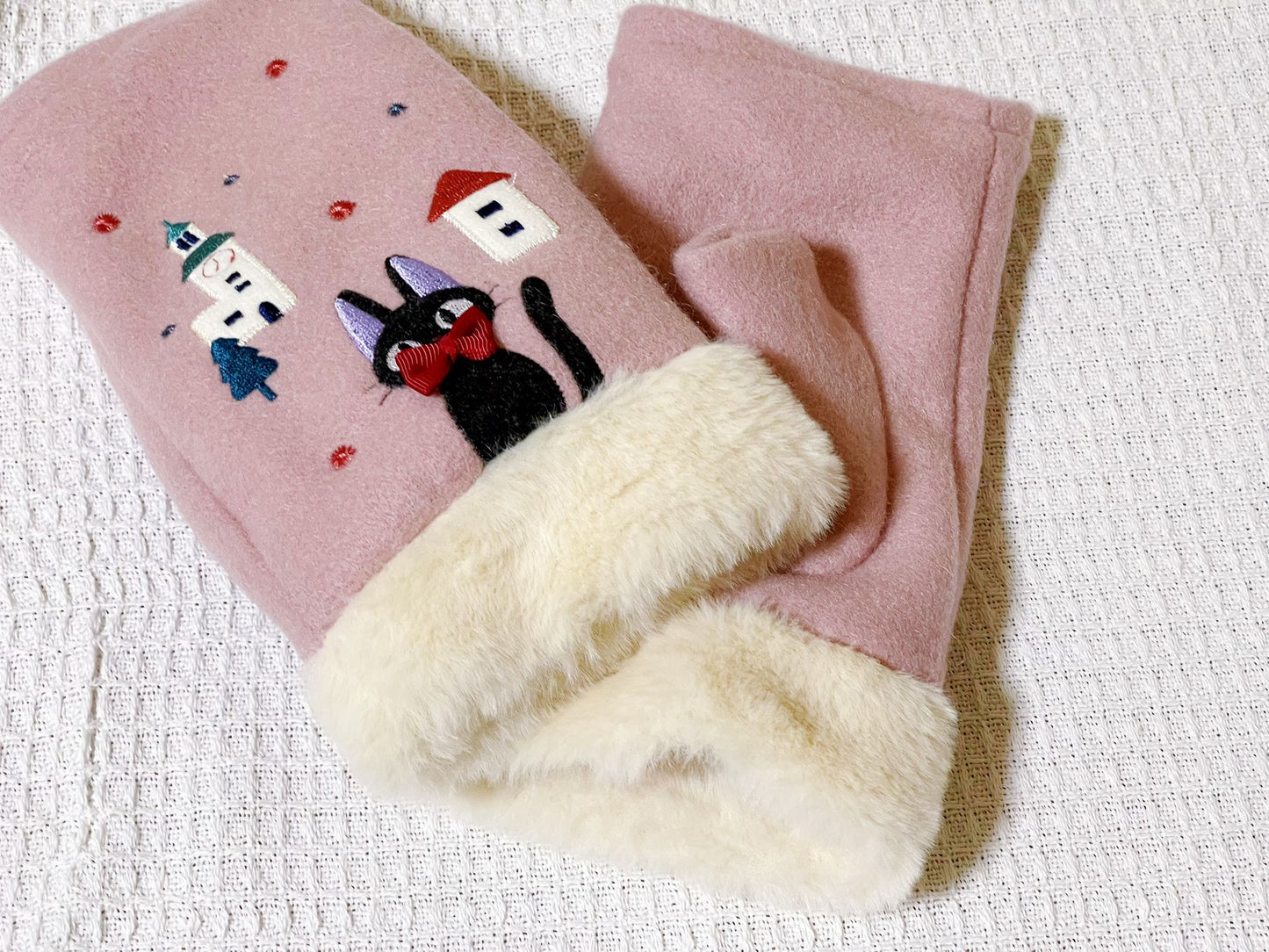 Original Ghibli Kiki Mittens • Kikis Delivery Service Gloves/Muff/Winter Clothes with Jiji Gigi • Anime Ghibli Studio Gift