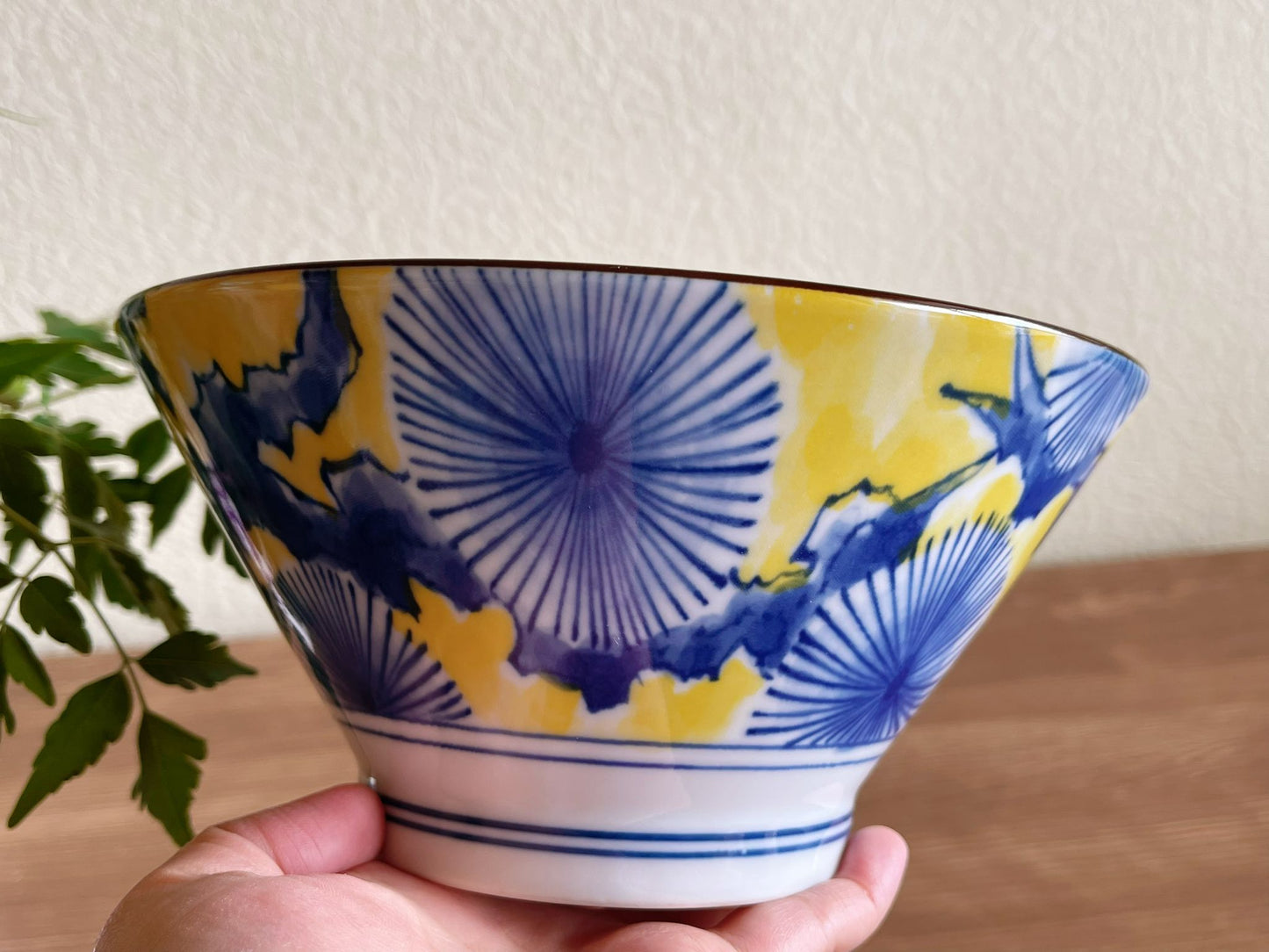 Japanese Handmade Ceramic Ramen Bowl, Pinus Ponderosa Pattern,Made in Japan, Indigo Soup Bowl / Salad Bowl / Ramen Bowl Gift Box