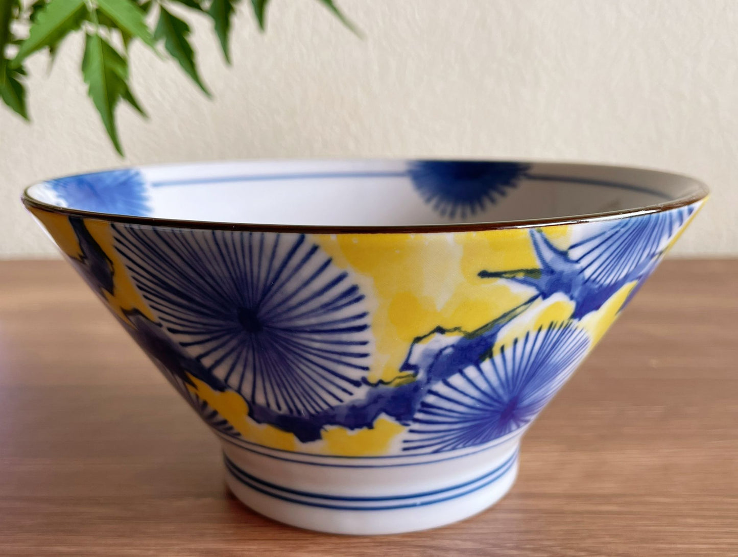 Japanese Handmade Ceramic Ramen Bowl, Pinus Ponderosa Pattern,Made in Japan, Indigo Soup Bowl / Salad Bowl / Ramen Bowl Gift Box