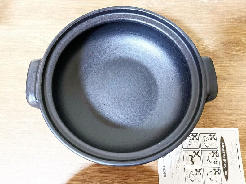 Maruyoshi Sakura Rainbow Bankoware Donabe Clay Pot / Rainbow Sakura Black Floral Bankoyaki Donabe Clay Pot | Handmade Japanese Ceramic Cooking Pot Gas Stove & Oven for Nabemono Hotpot Rice Stew